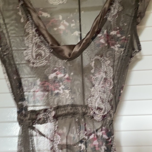 RW&Co. sheer blouse - Picture 4 of 5